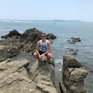 Meet your Posher, Seth